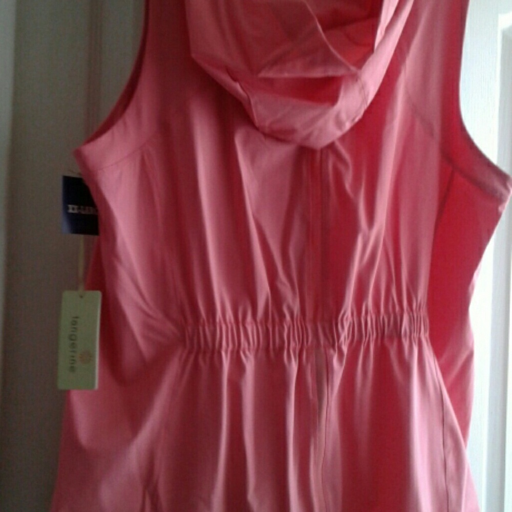 Vest - Picture 2 of 2